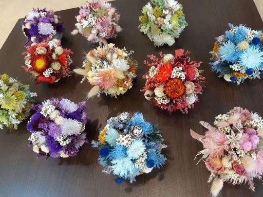 #不凋花捧花 #乾燥捧花 #乾燥花束 #乾燥捧花教學 #乾燥捧花製作 #乾燥捧花課程 #乾燥捧花DIY #乾燥花教學 #生活花藝 #不凋花 #永生花 #陽光灑落shining #求婚 #結婚 #不凋花捧花 #乾燥花禮 #探房禮物
